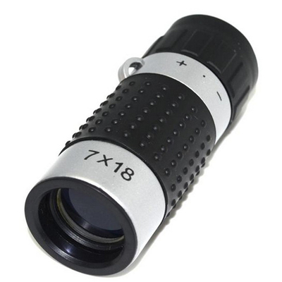 7x18ゴルフ間隔の規模の単眼 163m/489ftの黒い銀